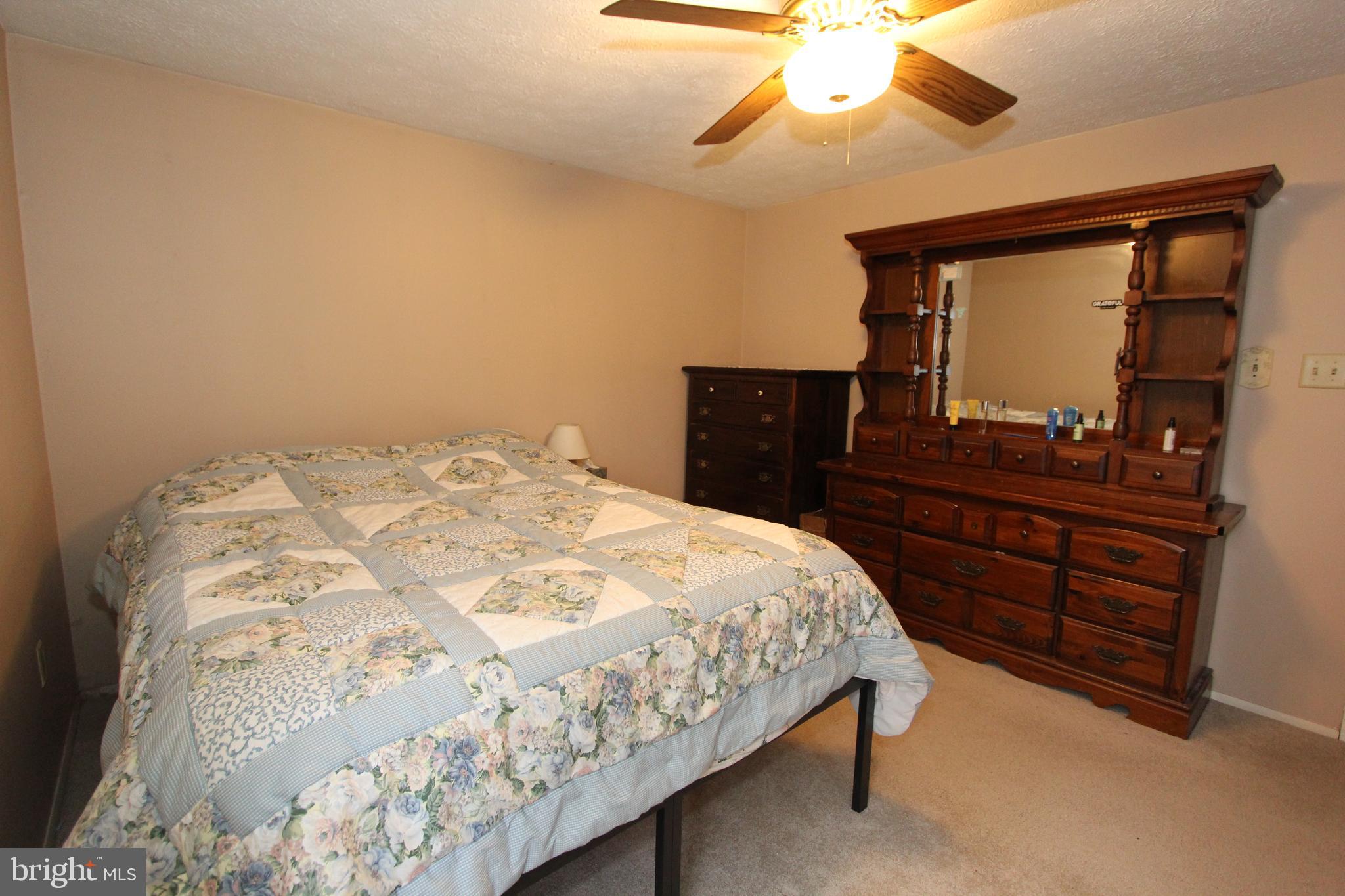 GLADE MANOR - Residential