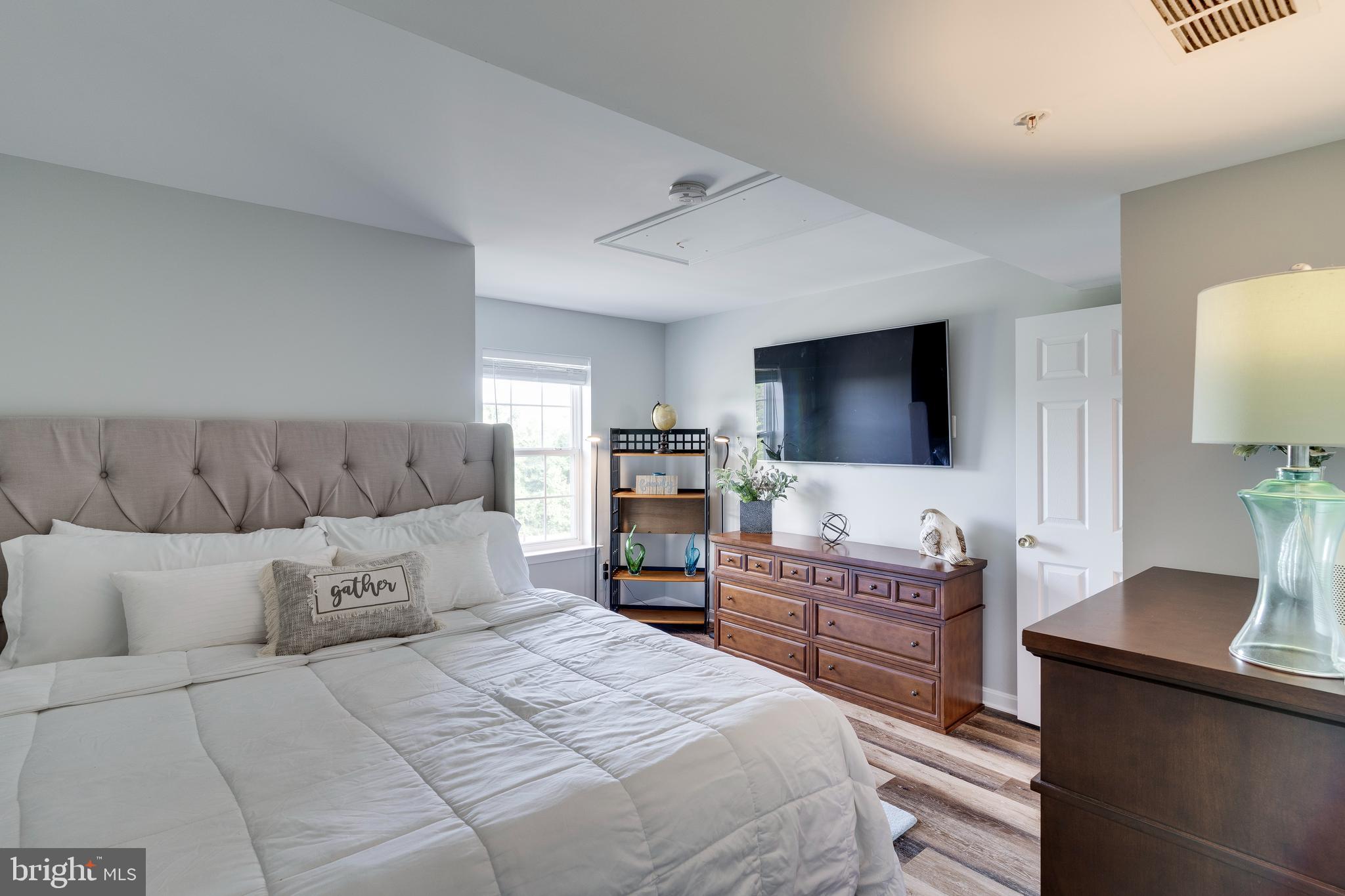 HIGHLANDS AT CLARKSBURG - Residential