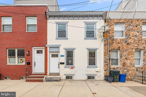 Townhouse For Sale - 1629 Annin Street<br/> PHILADELPHIA, PA 19146