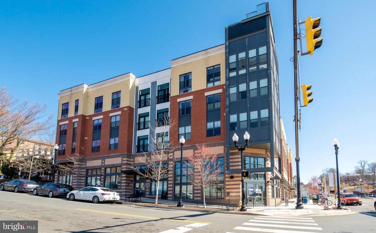 989 S BUCHANAN STREET 318