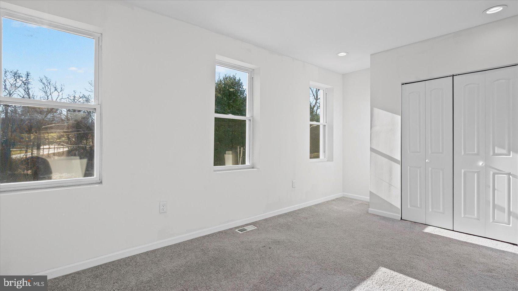 WOODBERRY - Residential