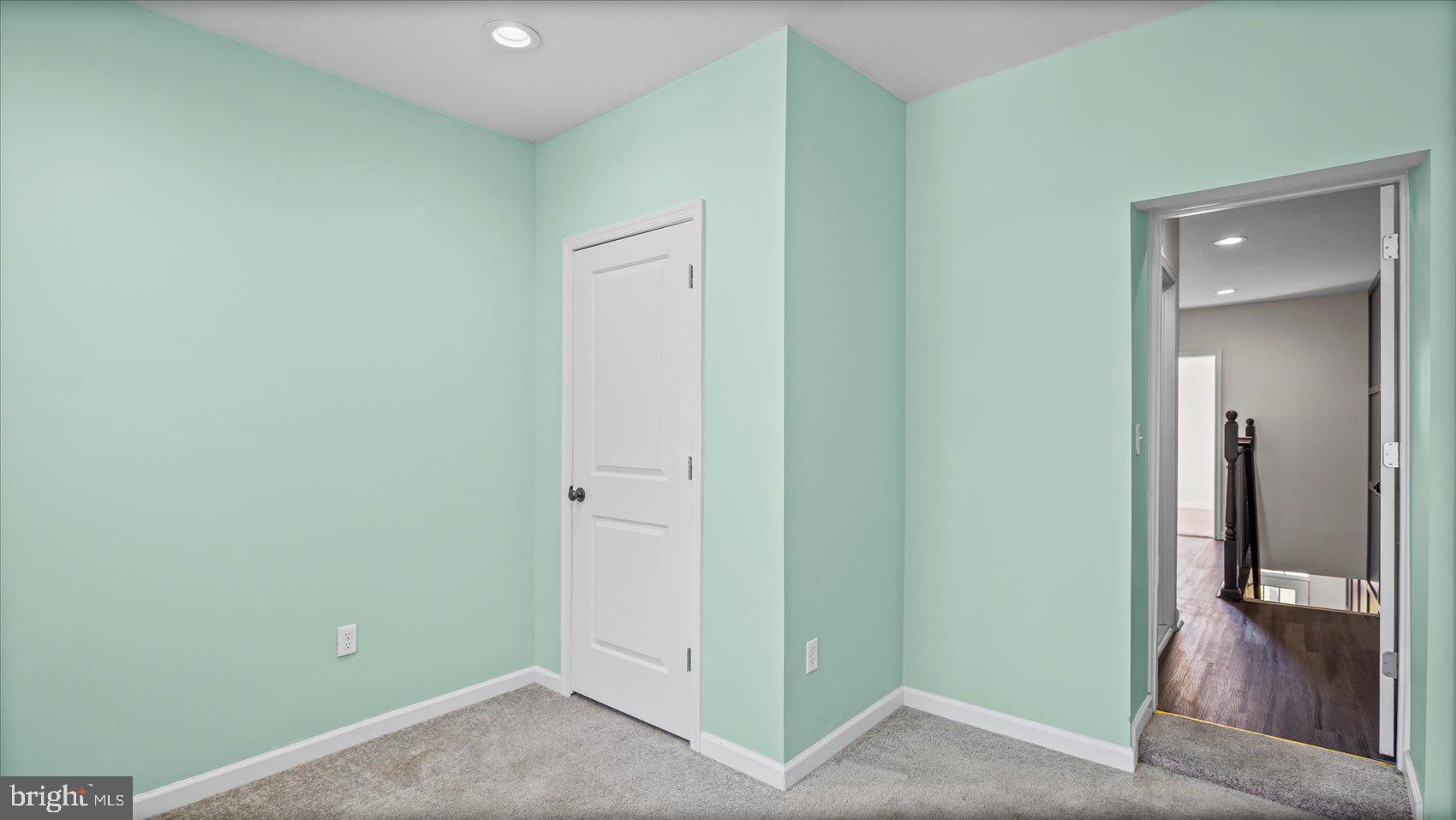 WOODBERRY - Residential