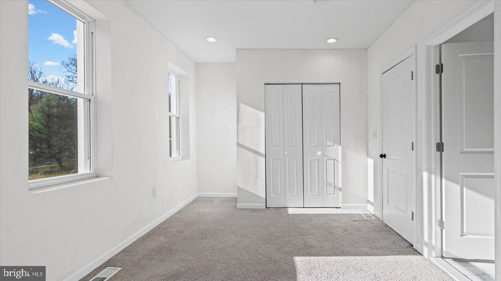 WOODBERRY - Residential