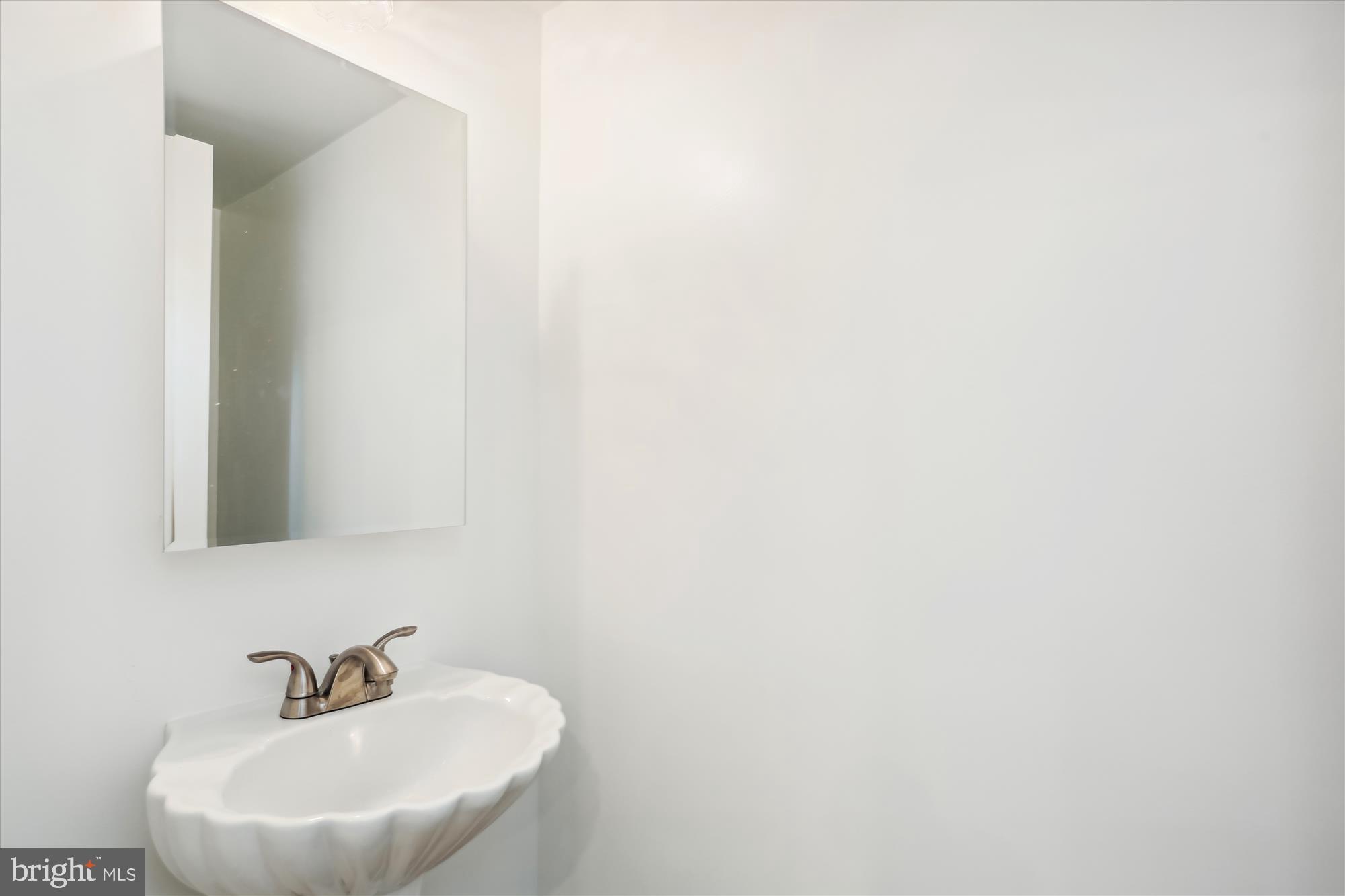 MILL CREEK - Residential