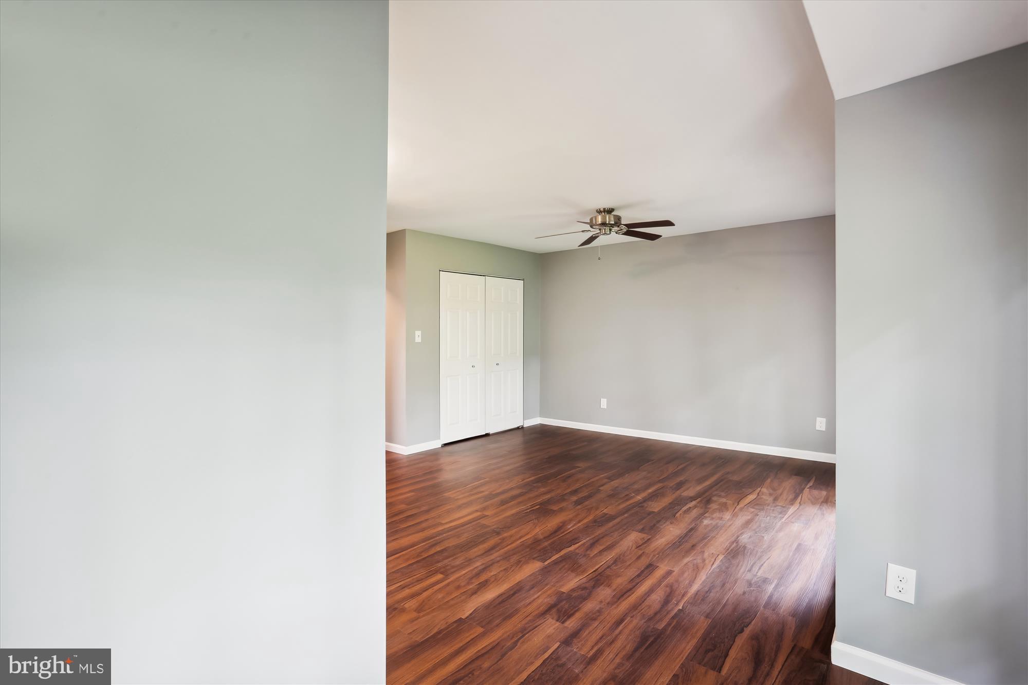 MILL CREEK - Residential