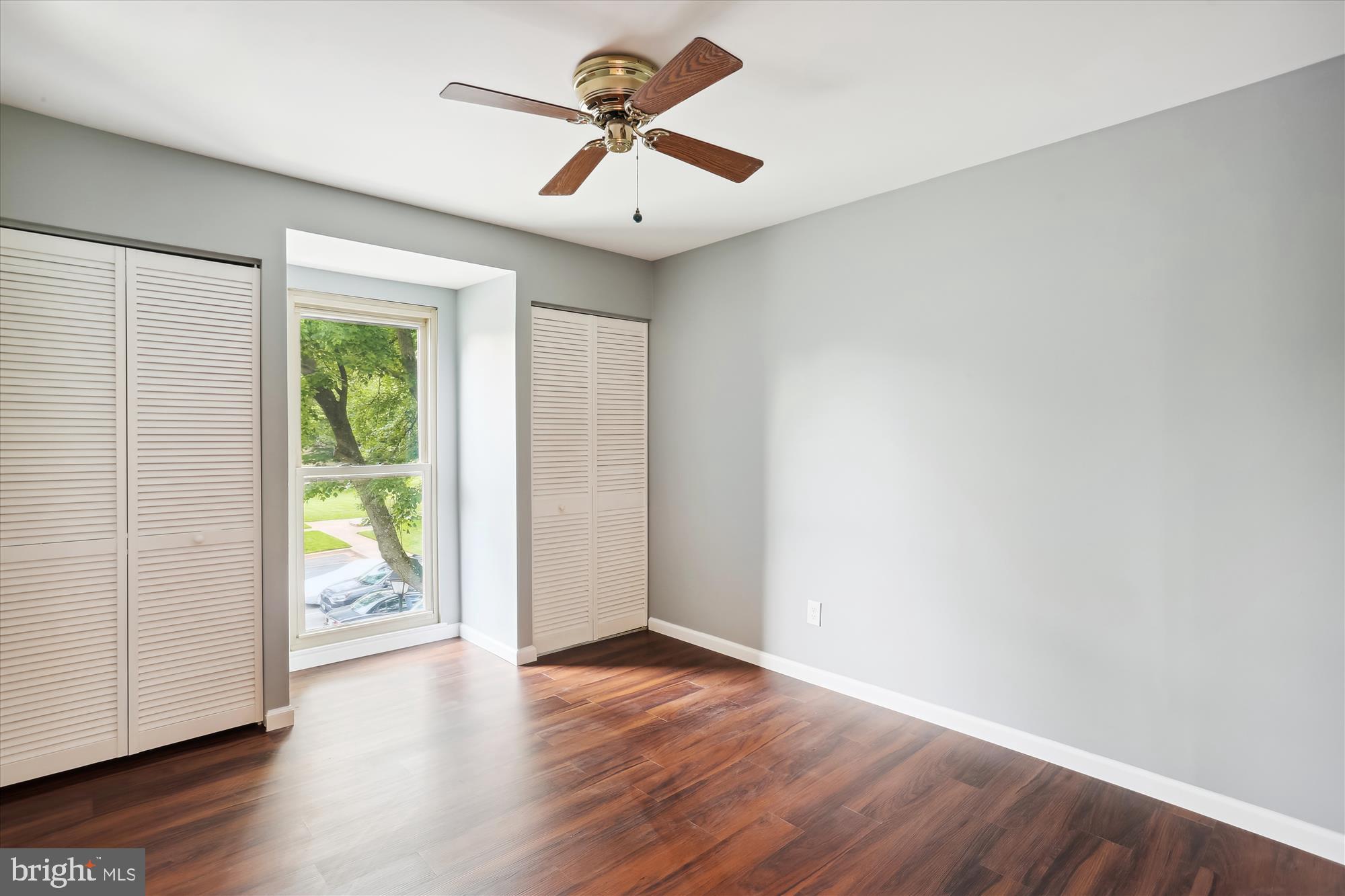 MILL CREEK - Residential