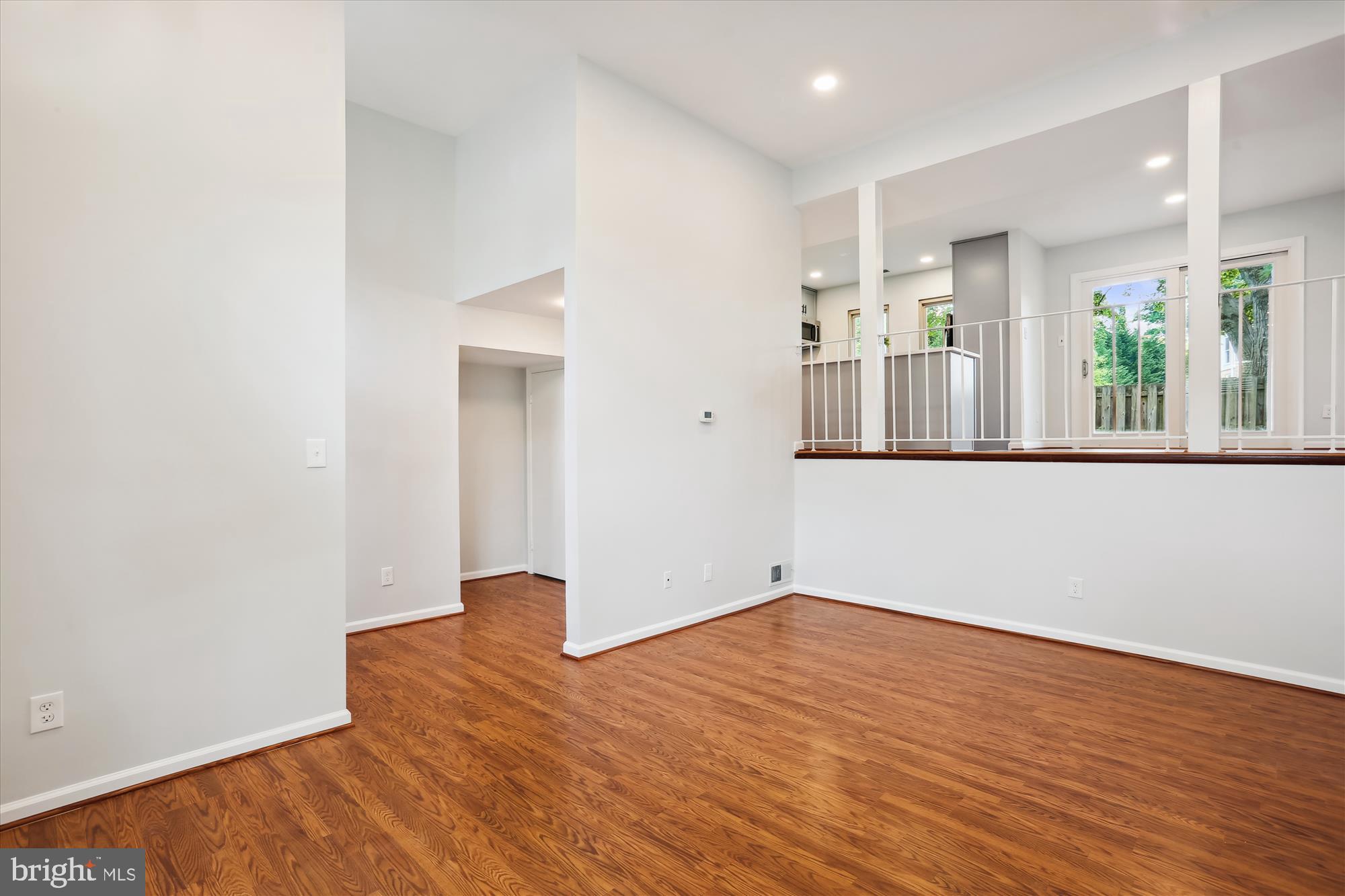 MILL CREEK - Residential