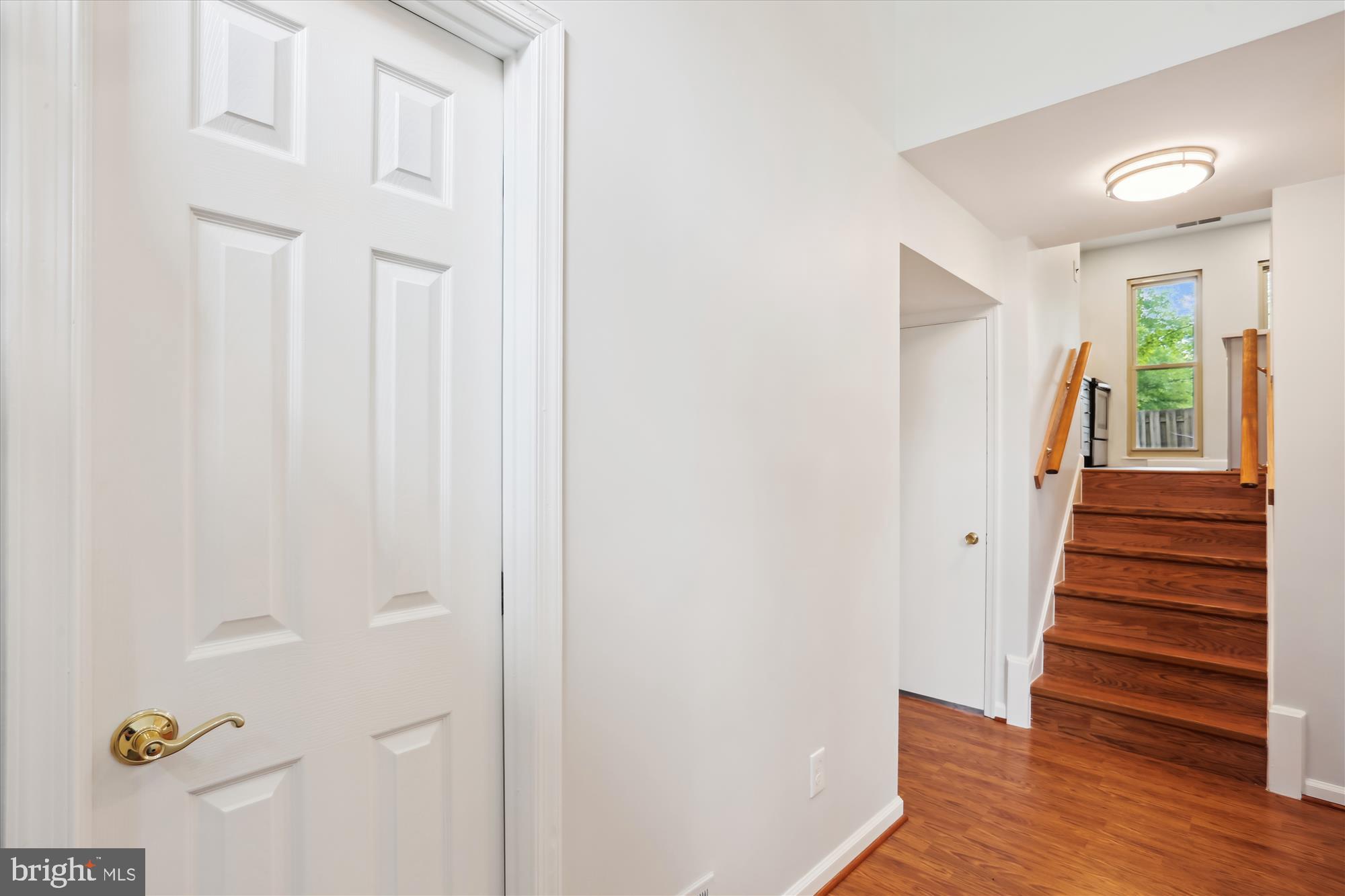 MILL CREEK - Residential