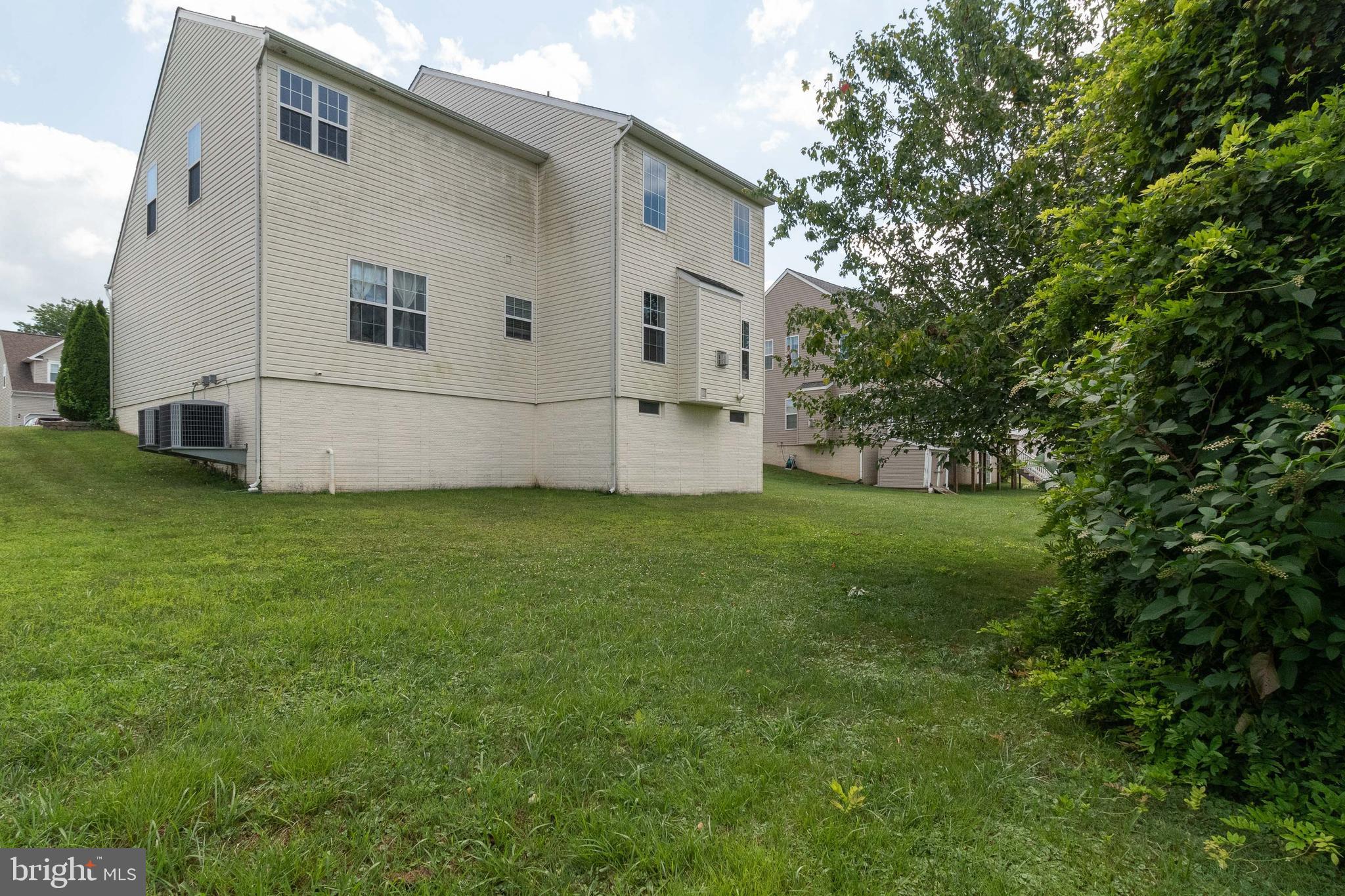 GOOSE POND ESTATES - Residential