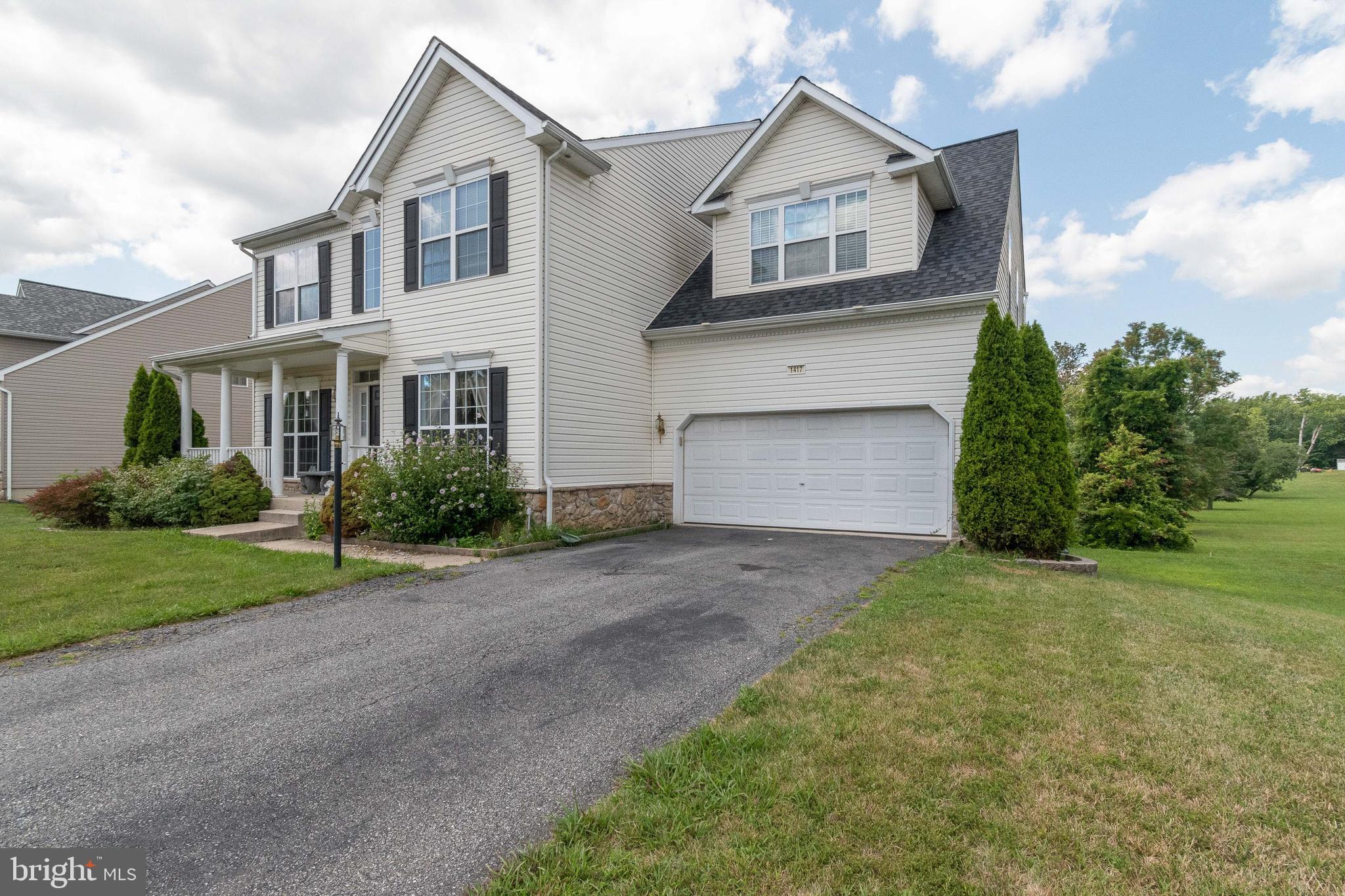 GOOSE POND ESTATES - Residential