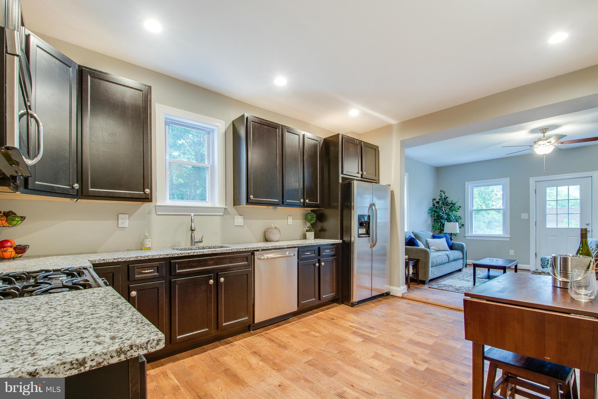 BEVERLY HILLS - Residential