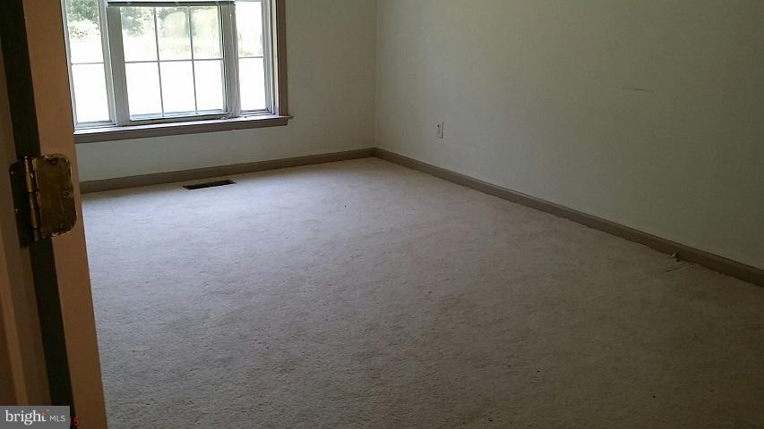 DOUBLE HILLS ESTATES - Residential