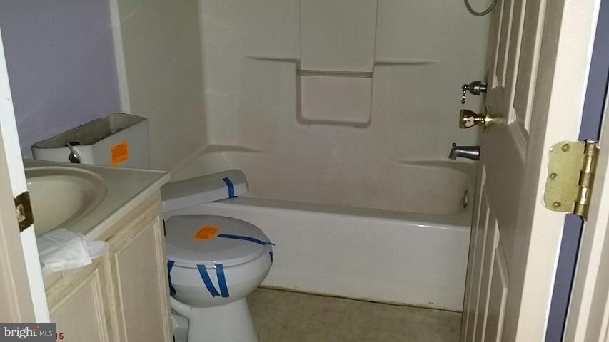 DOUBLE HILLS ESTATES - Residential