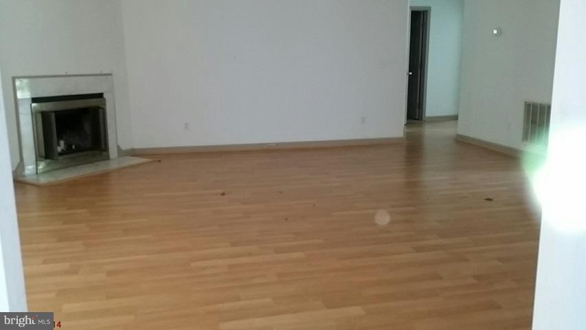 DOUBLE HILLS ESTATES - Residential