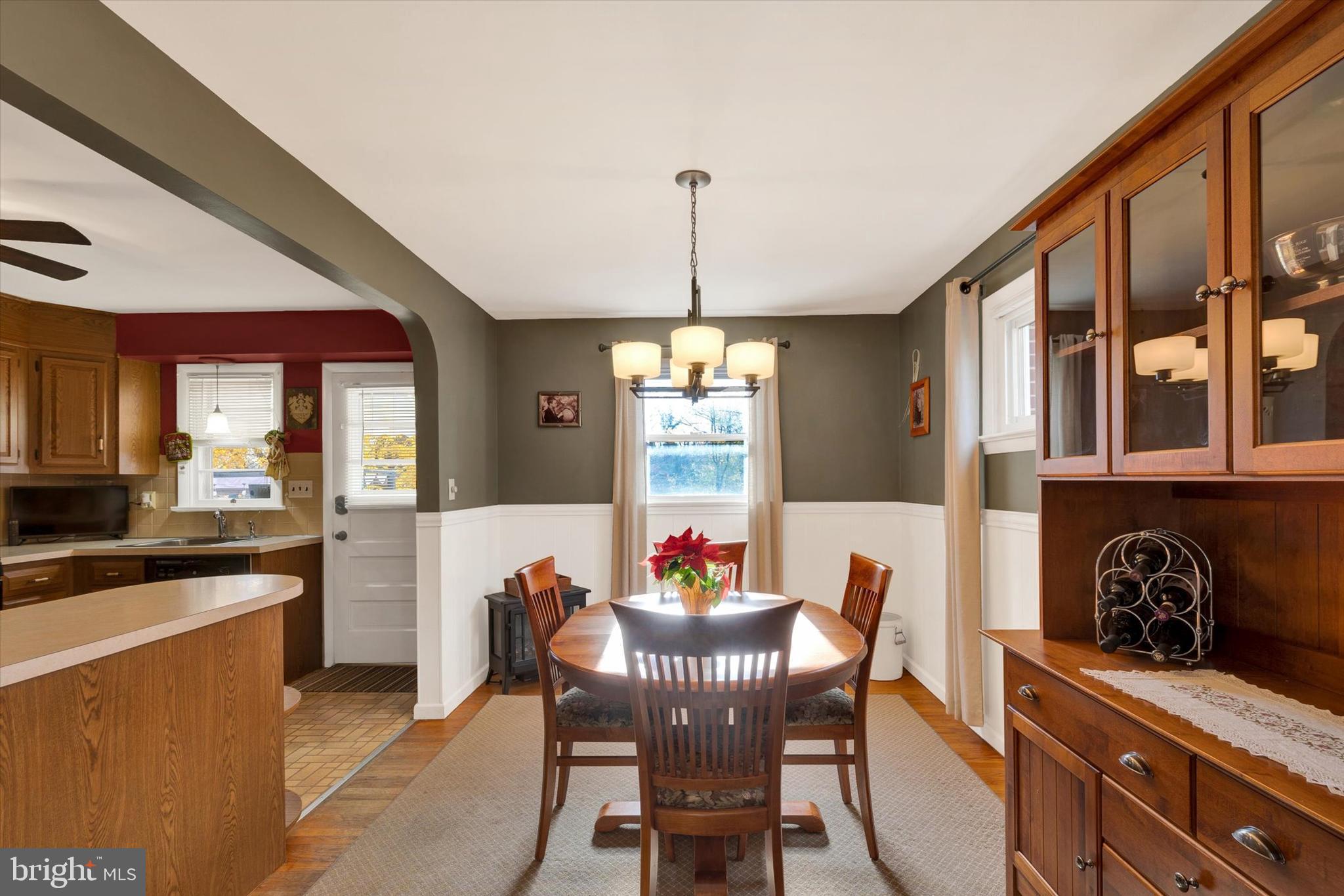 MILLERSVILLE - Residential