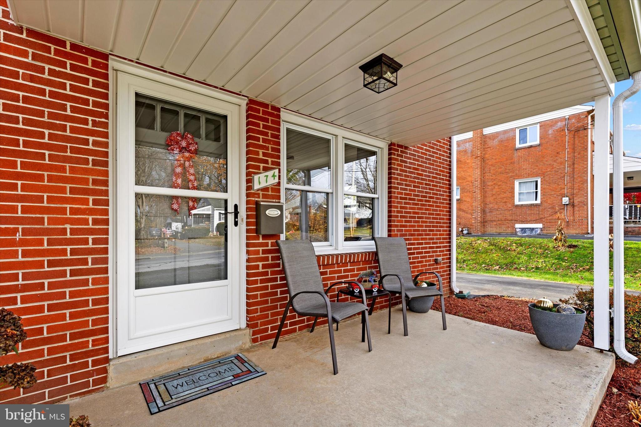 MILLERSVILLE - Residential