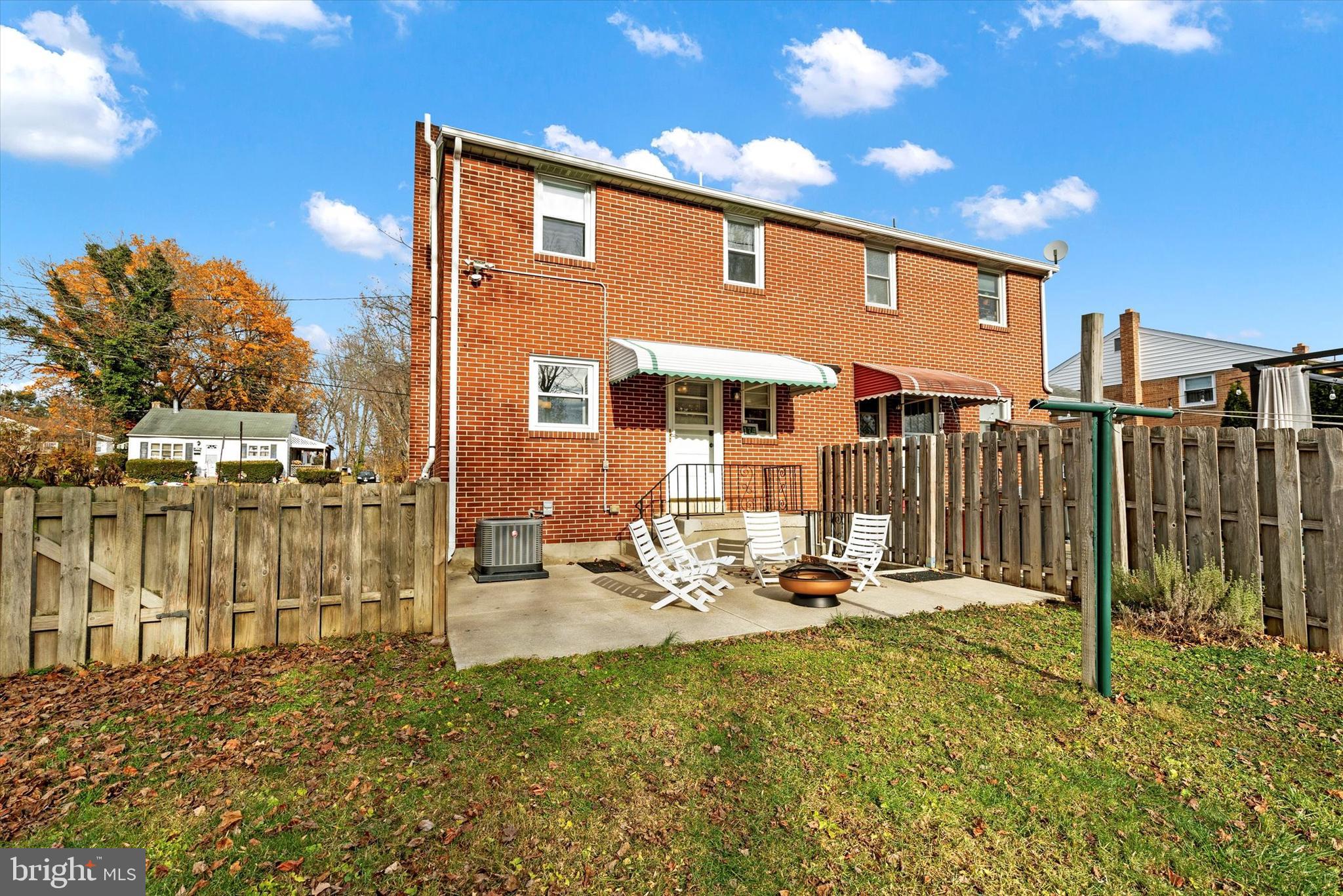 MILLERSVILLE - Residential