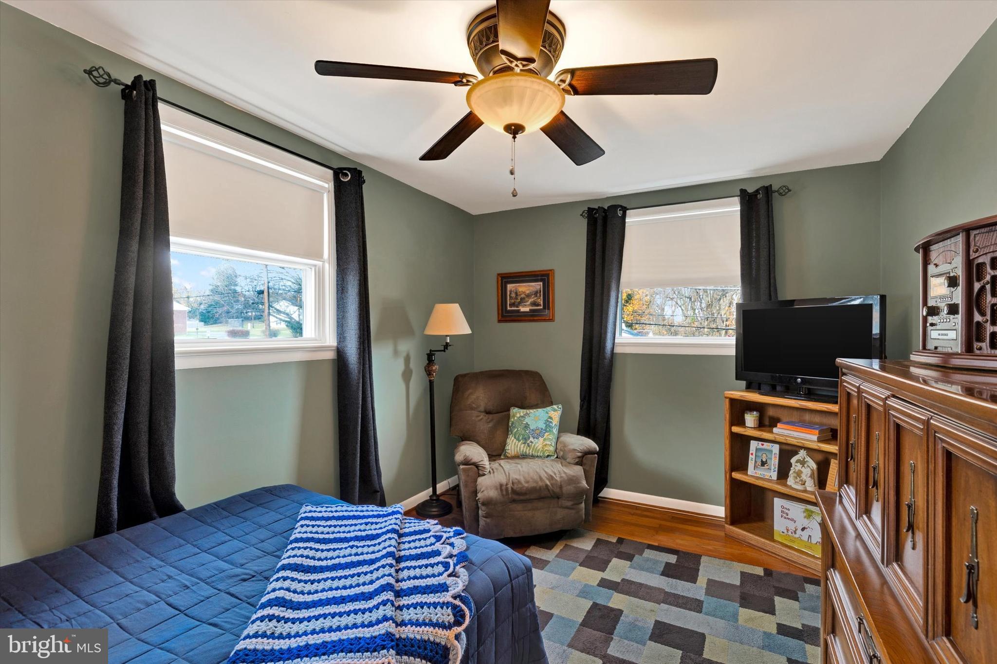 MILLERSVILLE - Residential