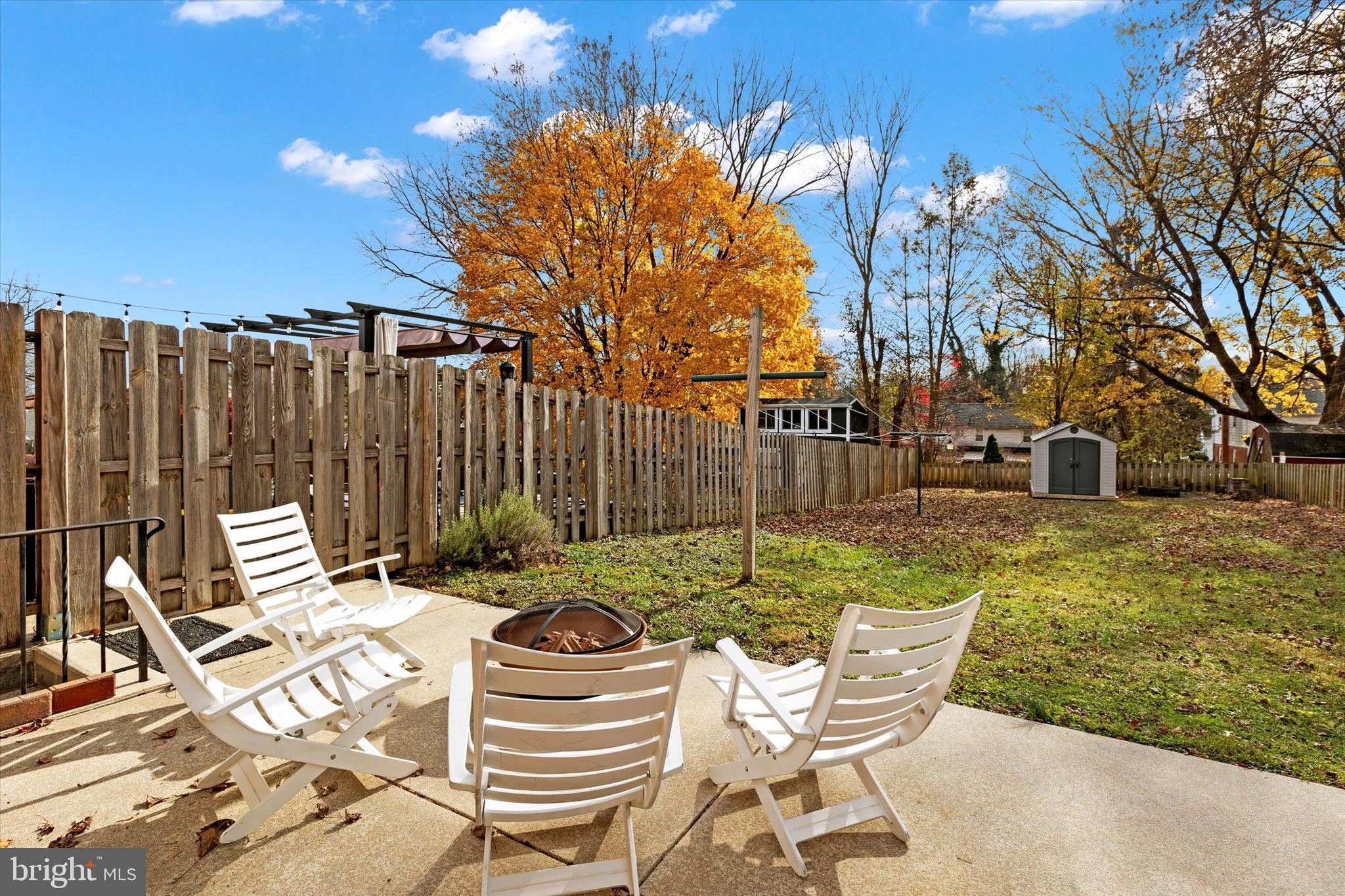 MILLERSVILLE - Residential