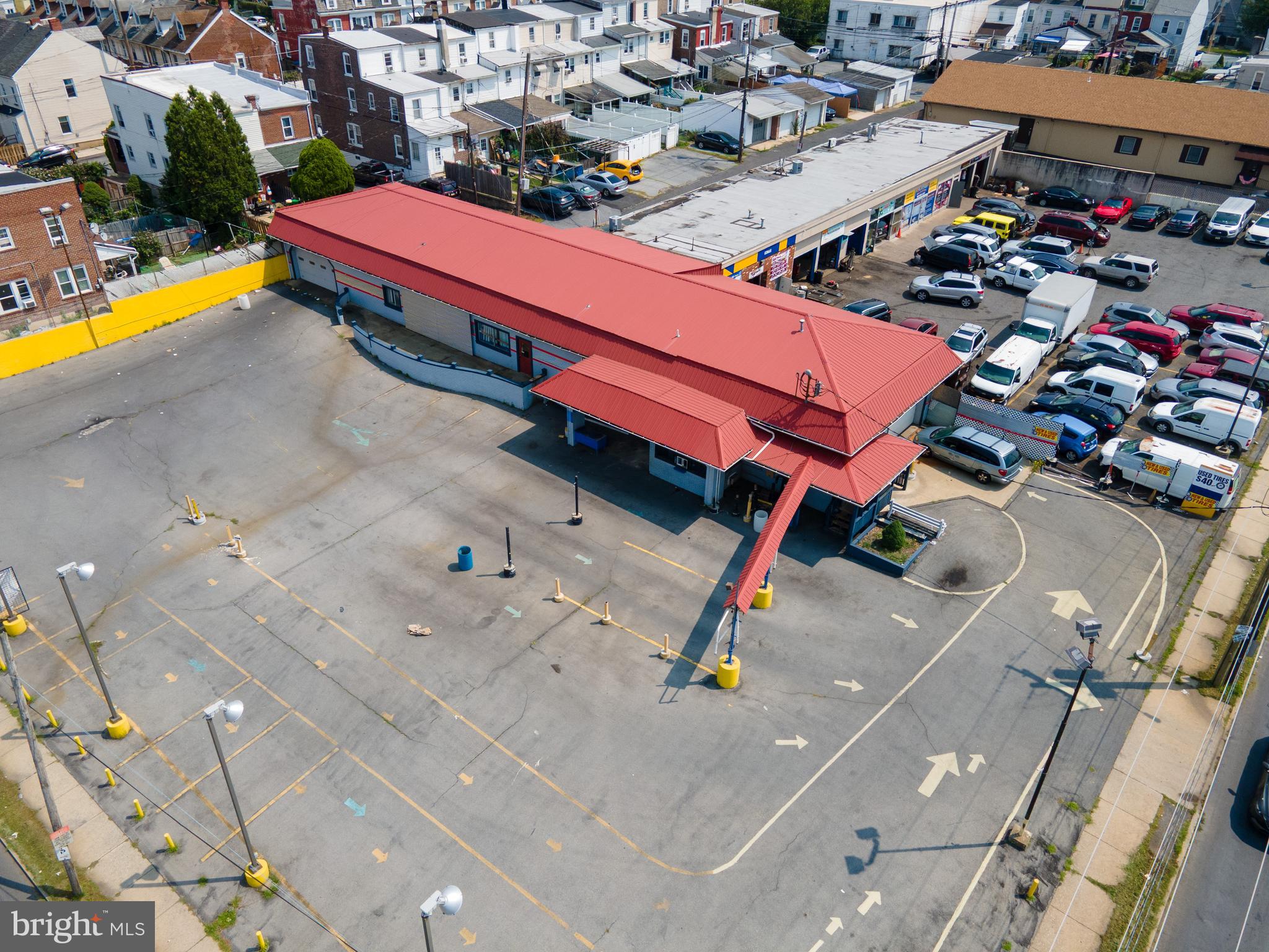 1636 W TILGHMAN STREET 1652