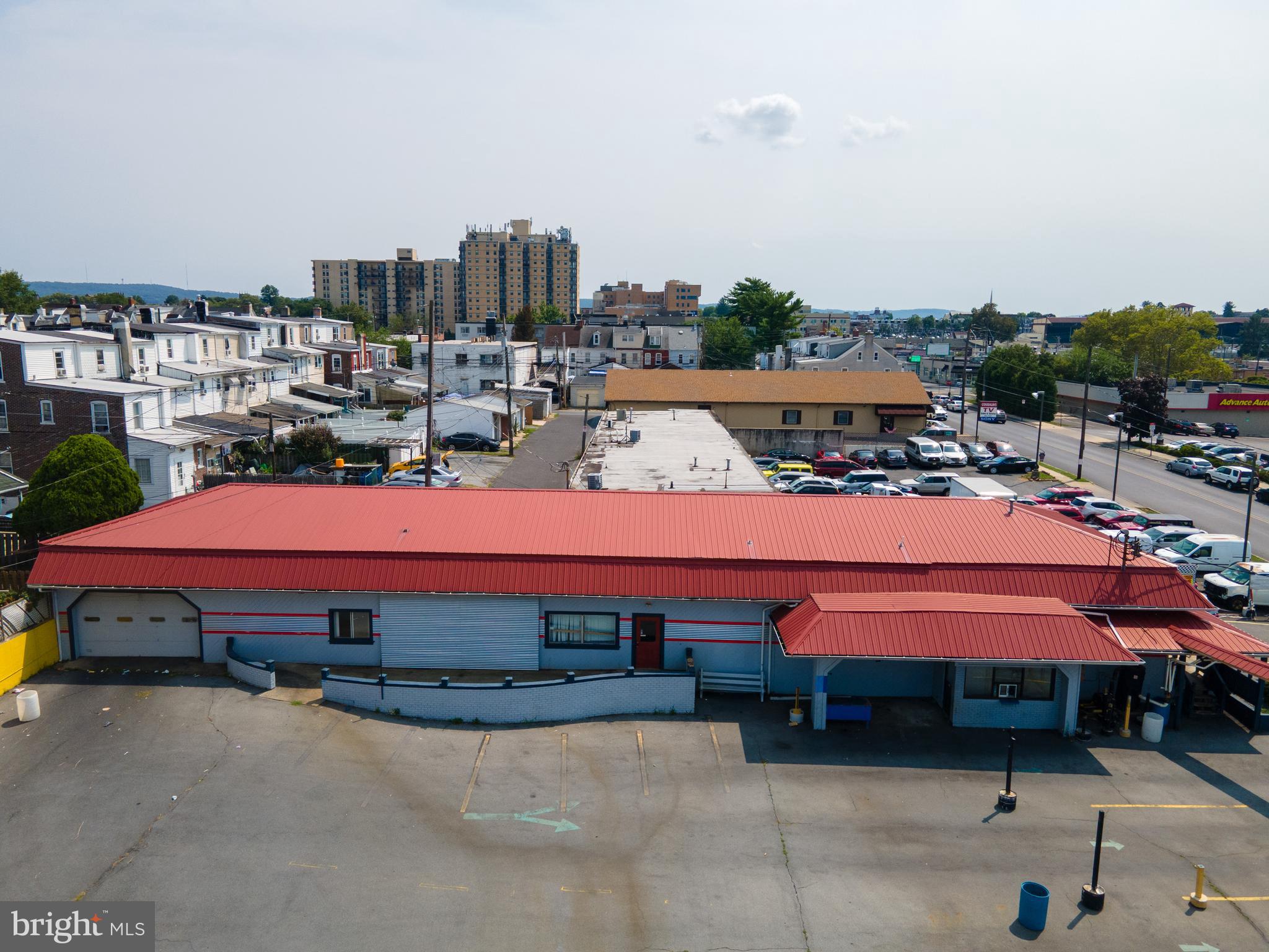 1636 W TILGHMAN STREET 1652