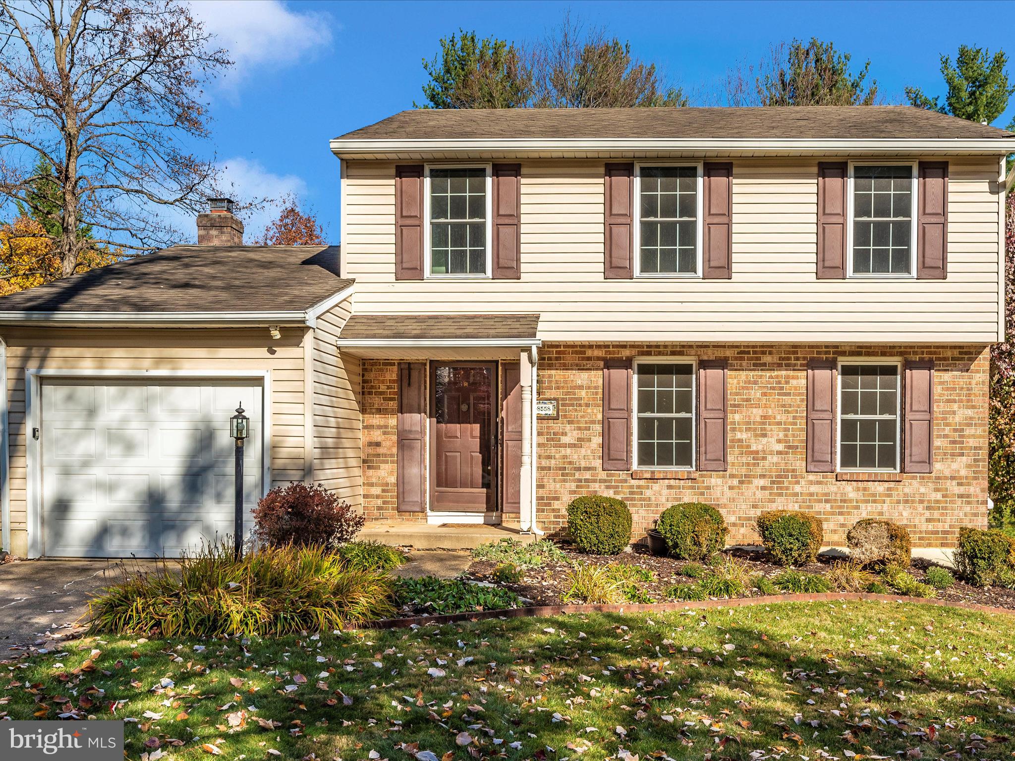 VILLAGE OF LONG REACH - Residential