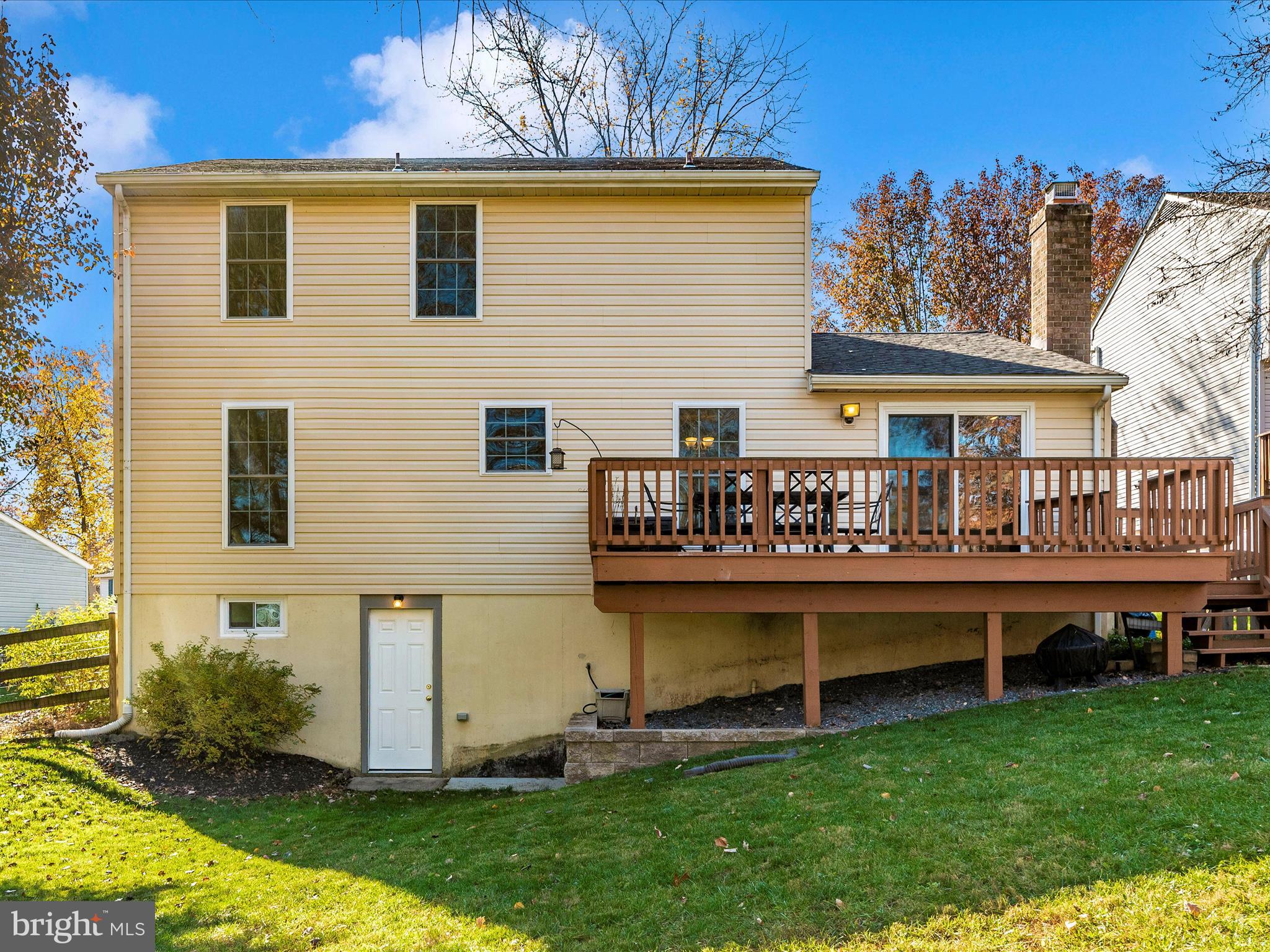 VILLAGE OF LONG REACH - Residential