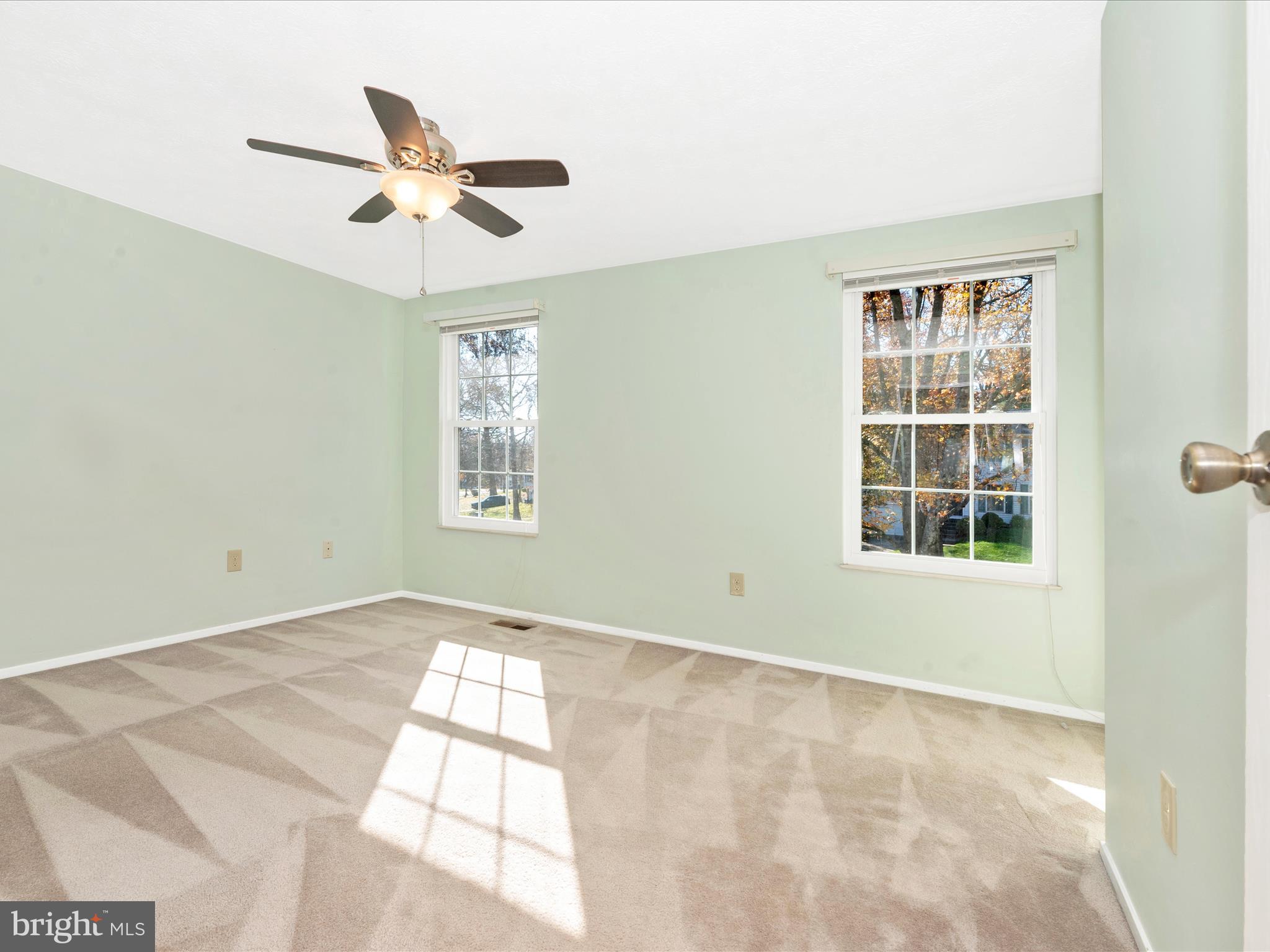 VILLAGE OF LONG REACH - Residential