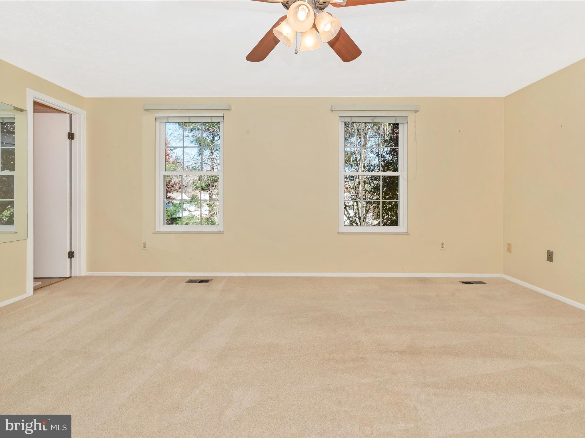 VILLAGE OF LONG REACH - Residential