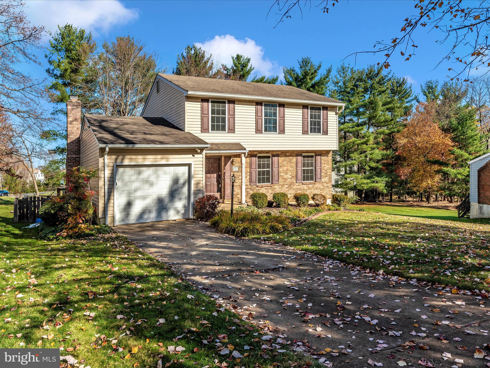 VILLAGE OF LONG REACH - Residential