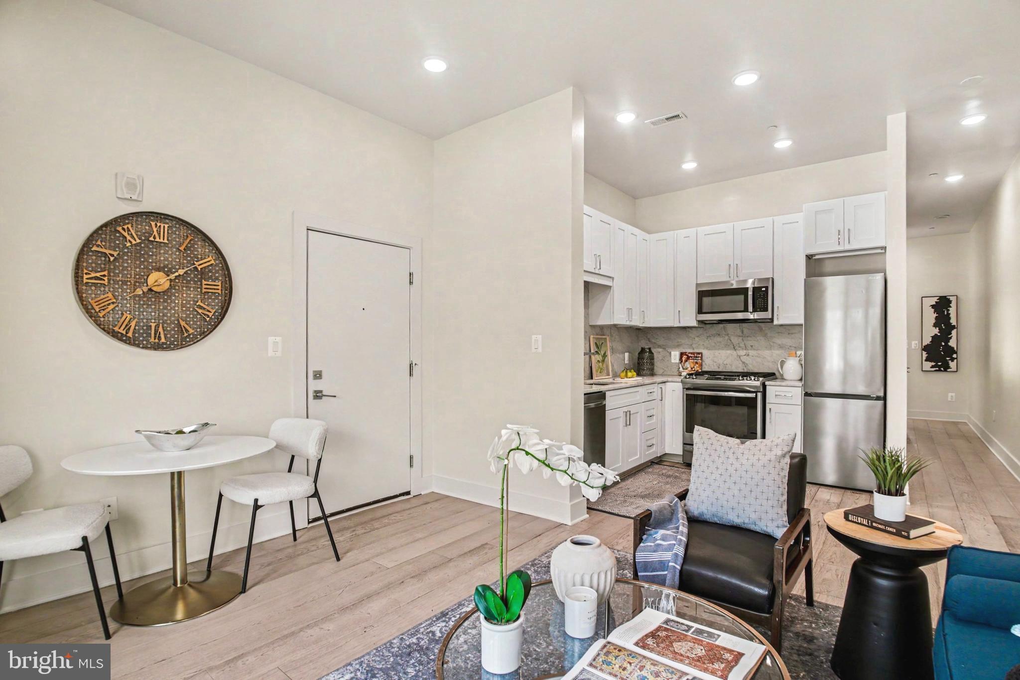 1009 17TH STREET NE 11