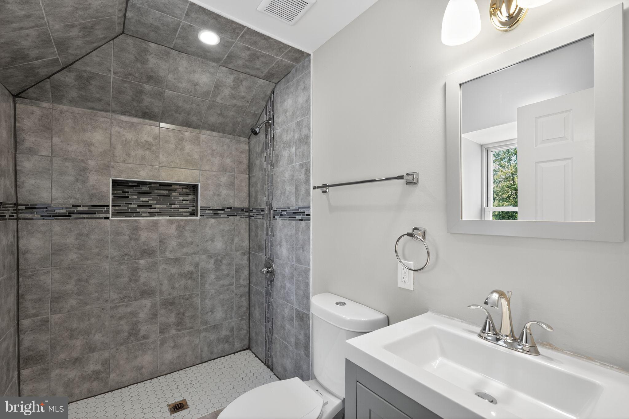 GERMANTOWN - Residential