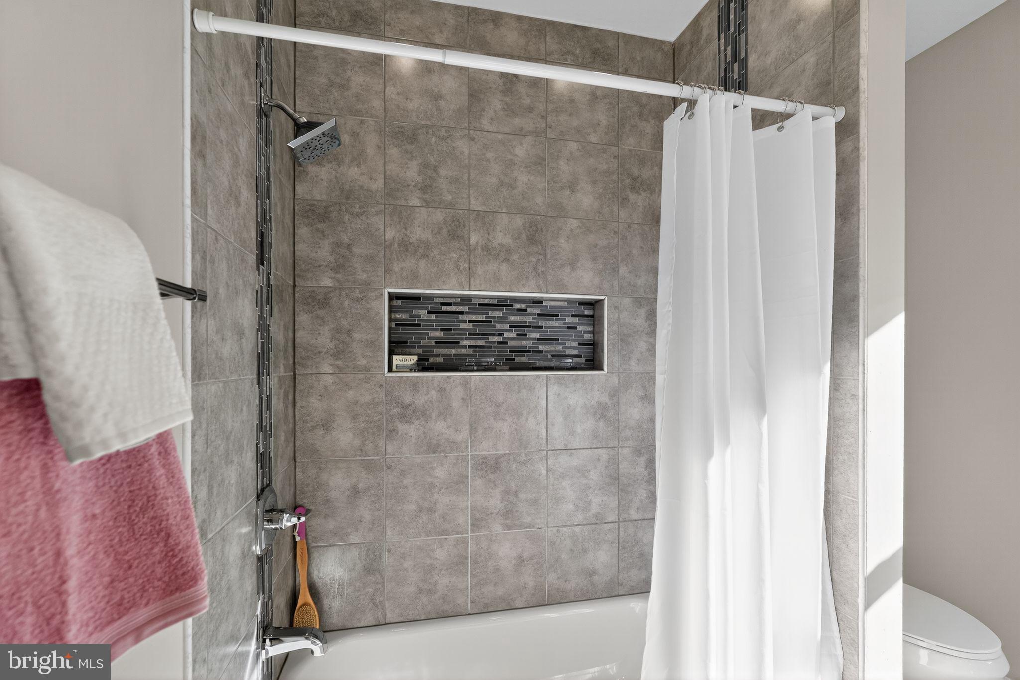 GERMANTOWN - Residential