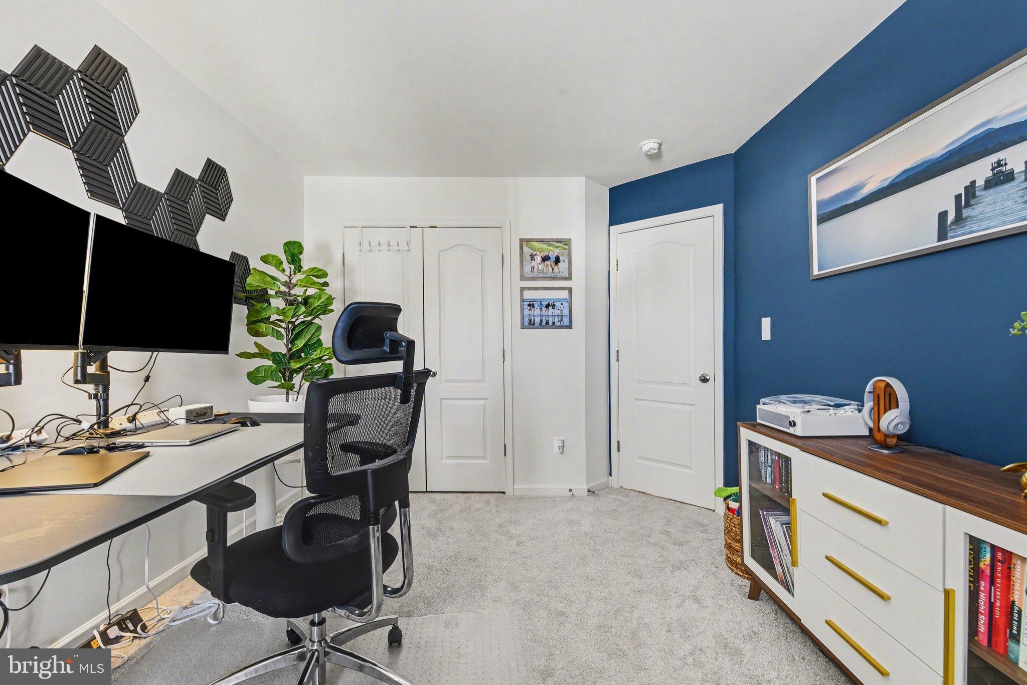 CHESTERFIELD - Residential