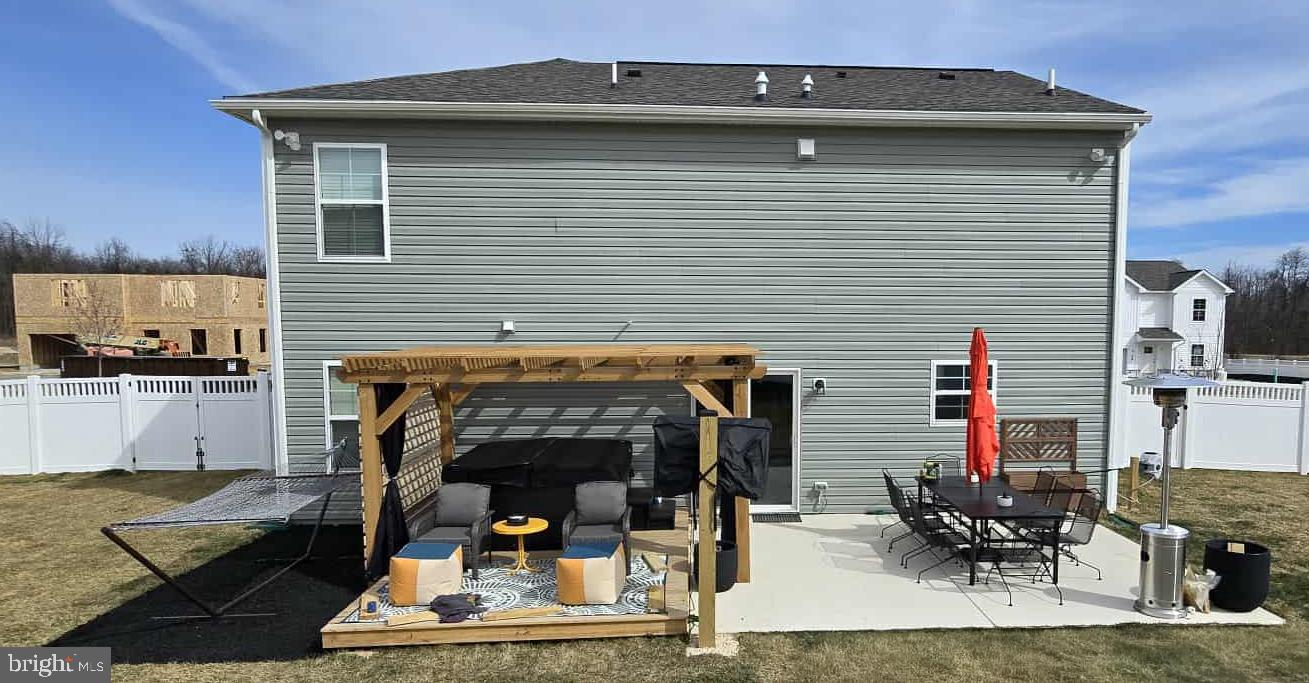 25 NATURES WAY CIRCLE