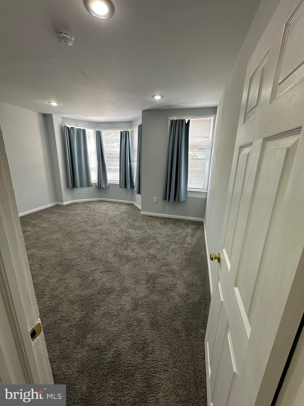 LAURAVILLE HISTORIC DISTRICT - Residential Lease