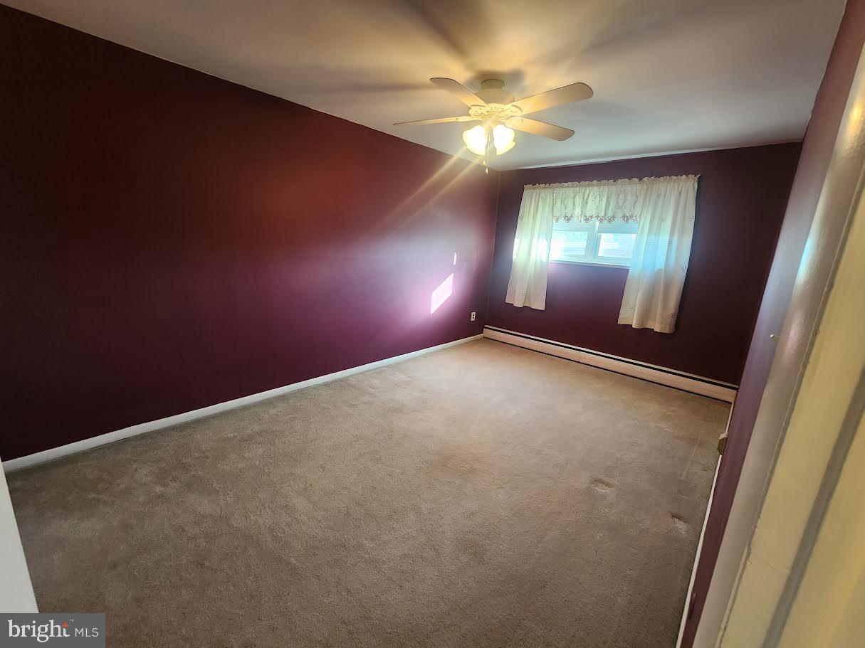 WALTON PARK - Residential Lease