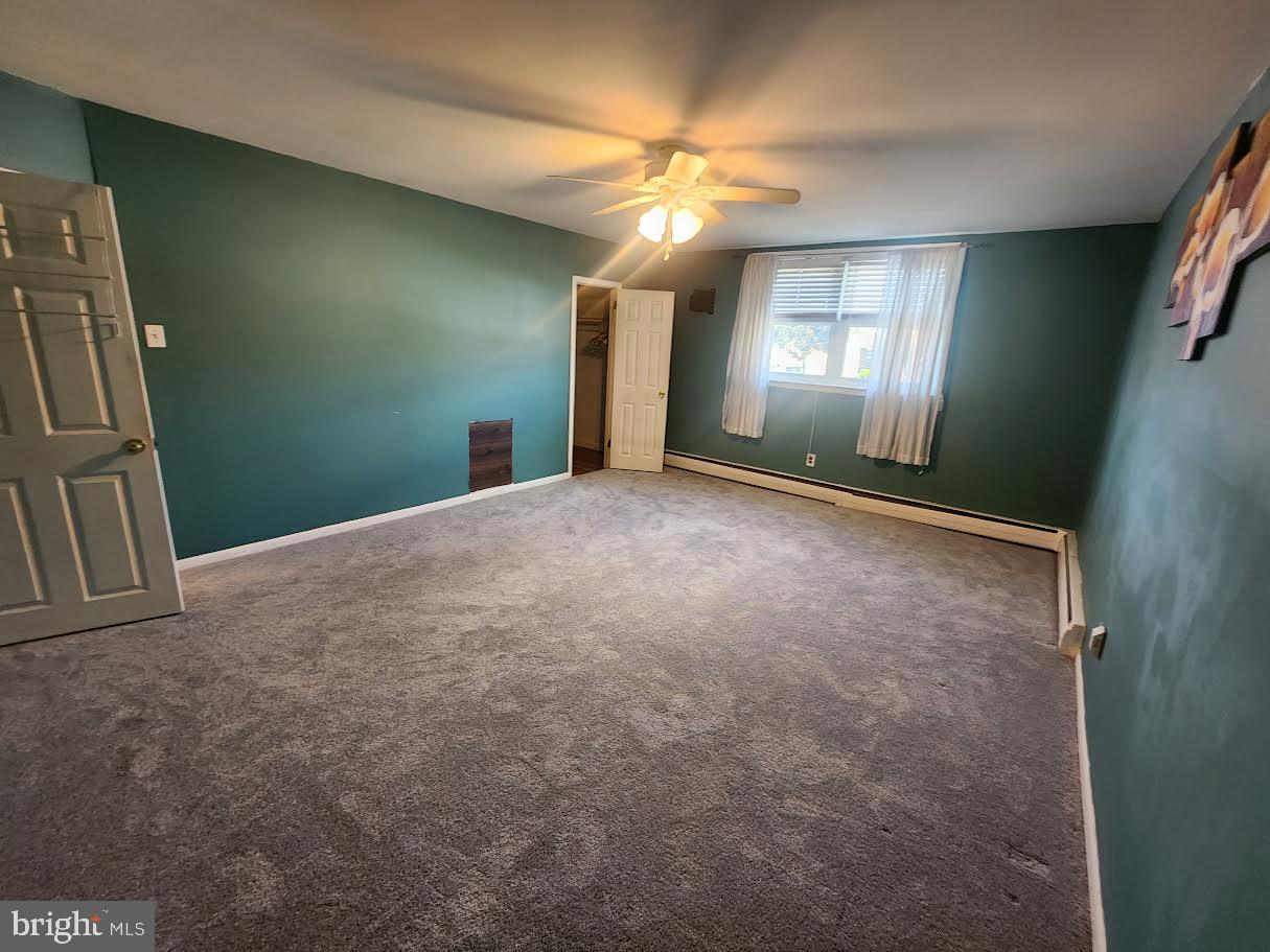 WALTON PARK - Residential Lease