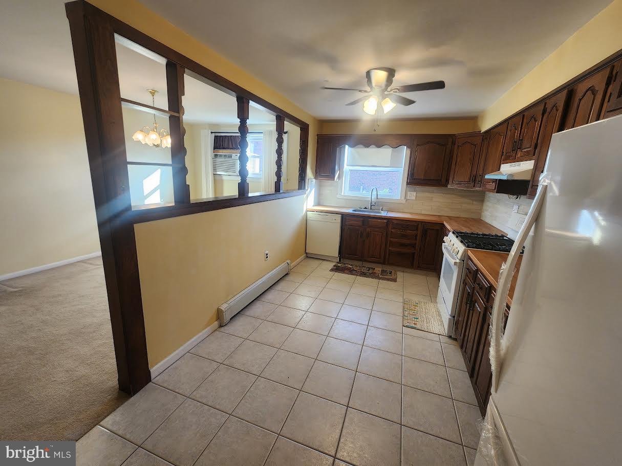 WALTON PARK - Residential Lease