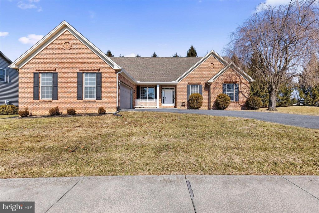 Photo of 5525 Barbara Drive, MECHANICSBURG, PA 17050 (MLS # PACB2050938)