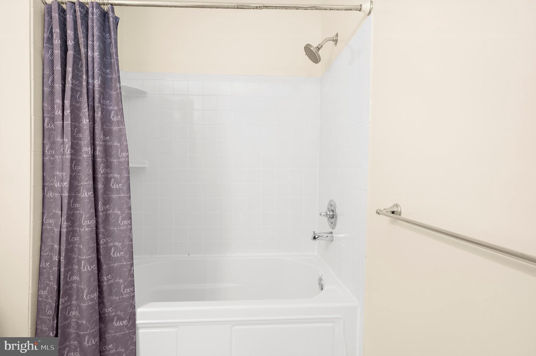 DUFIEF MILL BROOK - Residential