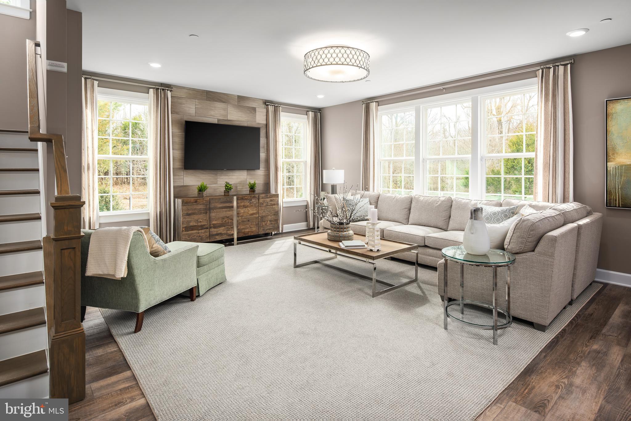 WESTMOUNT - Residential