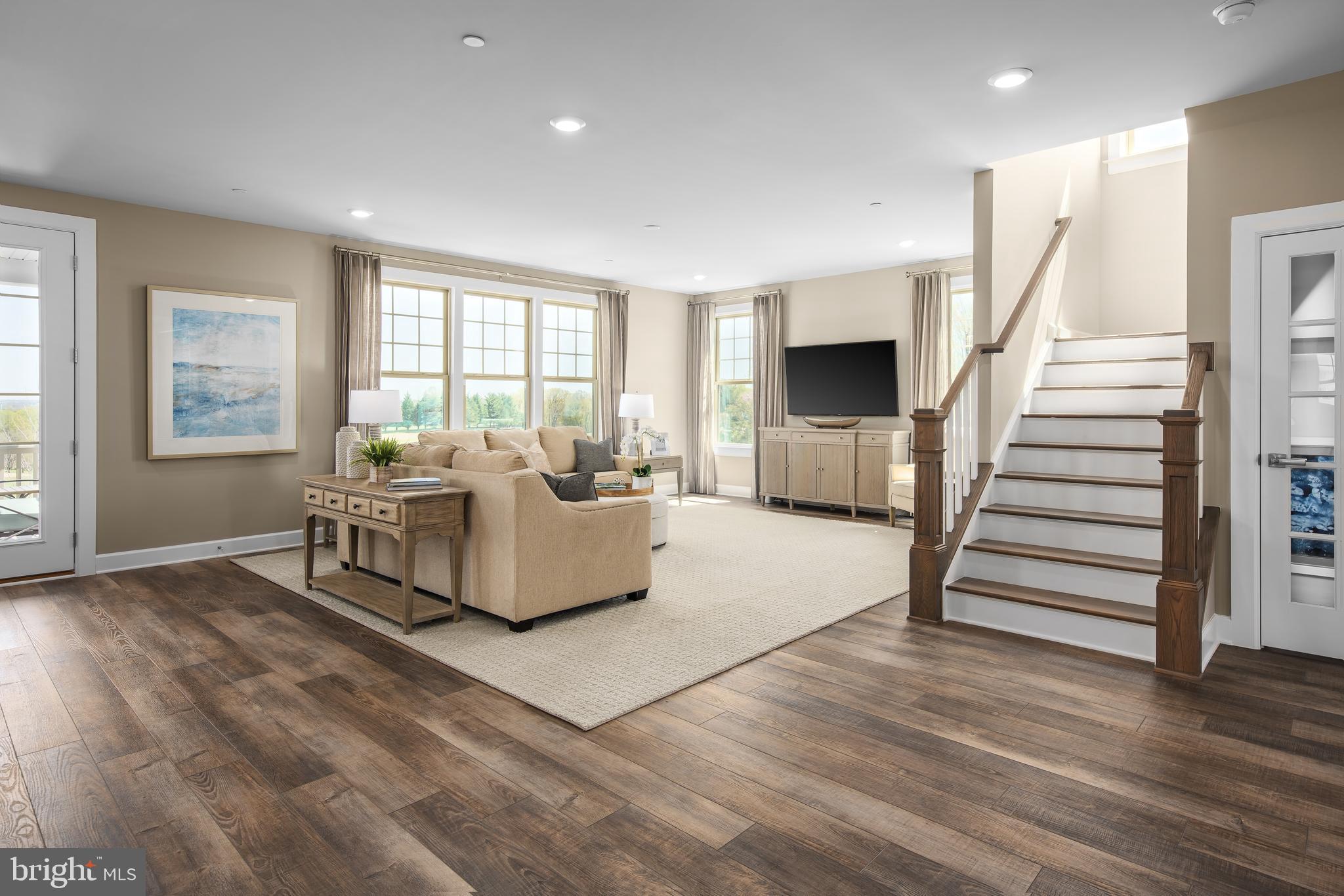 WESTMOUNT - Residential