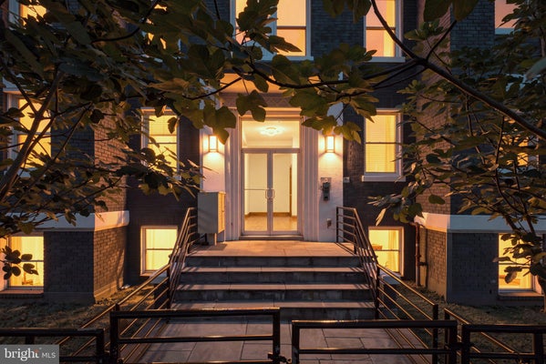 1409 G ST NE APT 22, WASHINGTON, DC 20002 - Image 3d73eb8429e6064a73ccd117f73456c8/3663351259