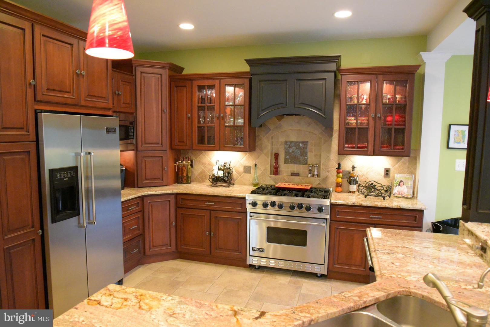 PENDERBROOK - Residential