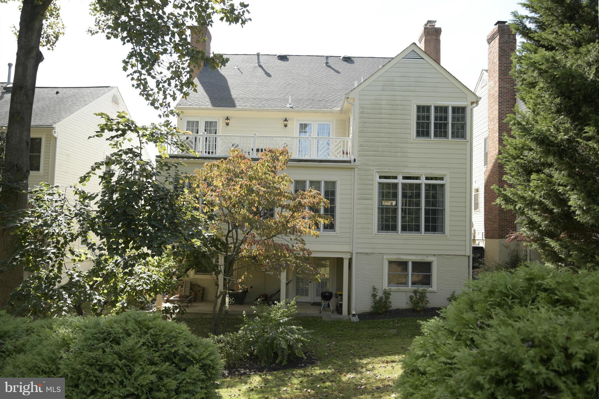 PENDERBROOK - Residential