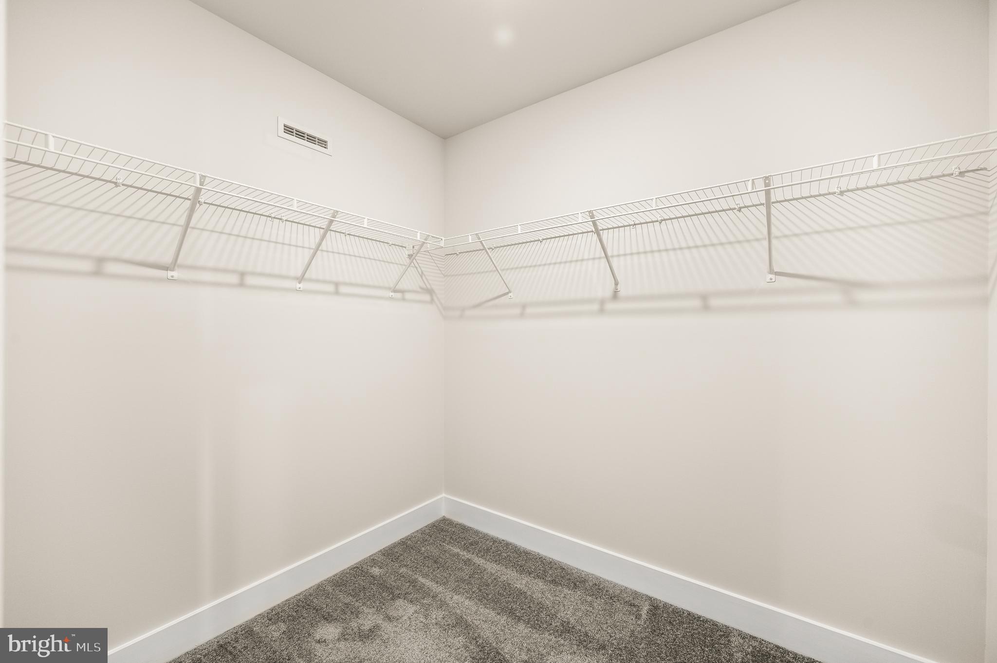 FARM VIEW - Residential