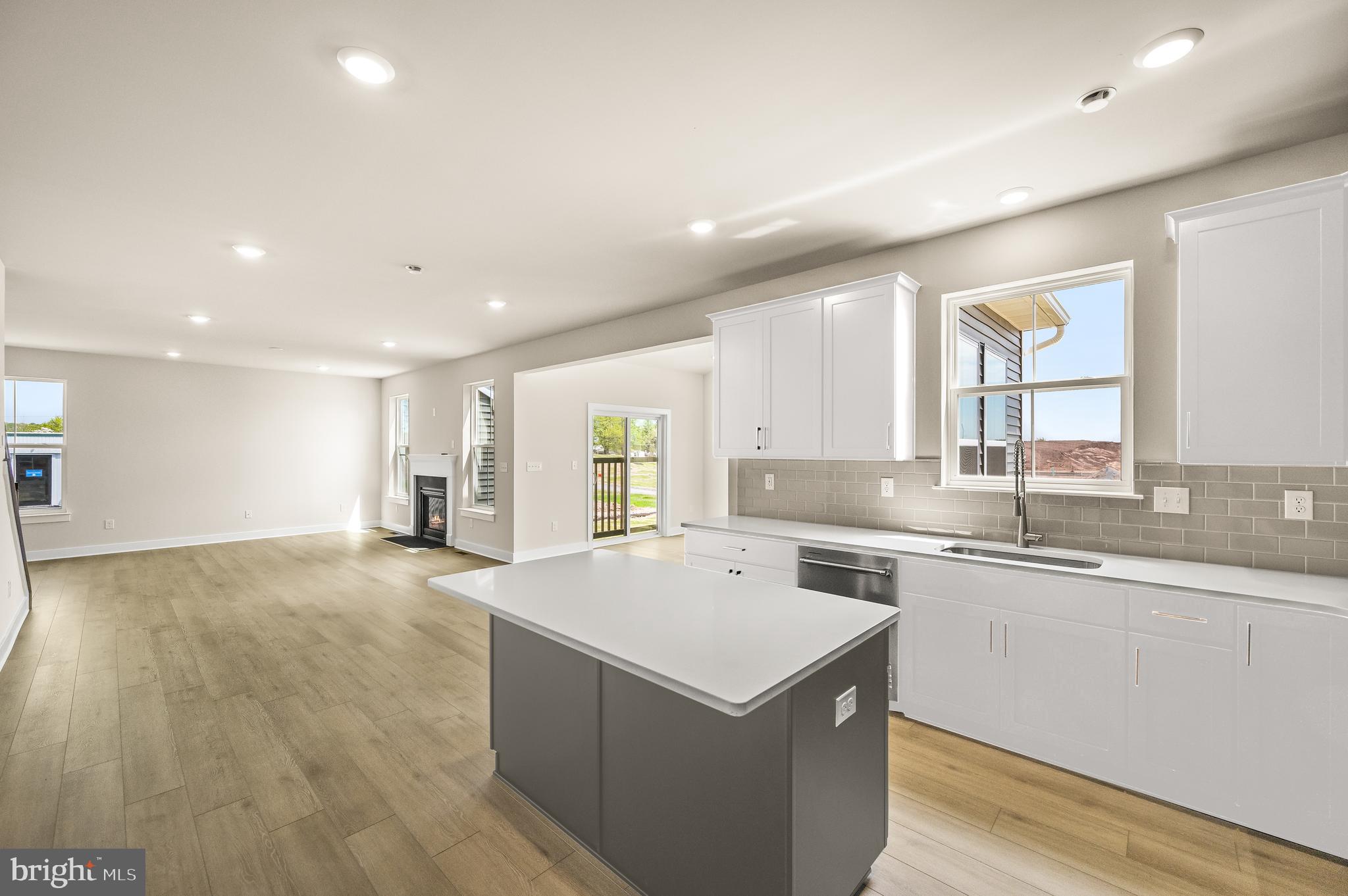 FARM VIEW - Residential