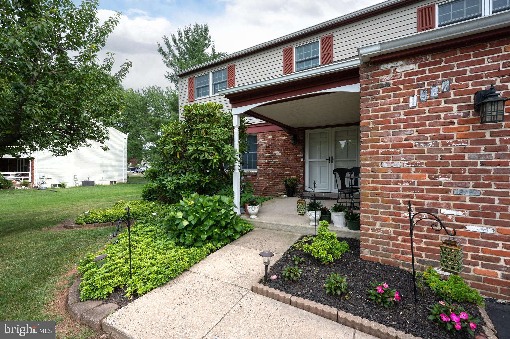 1967 LAFAYETTE ROAD
