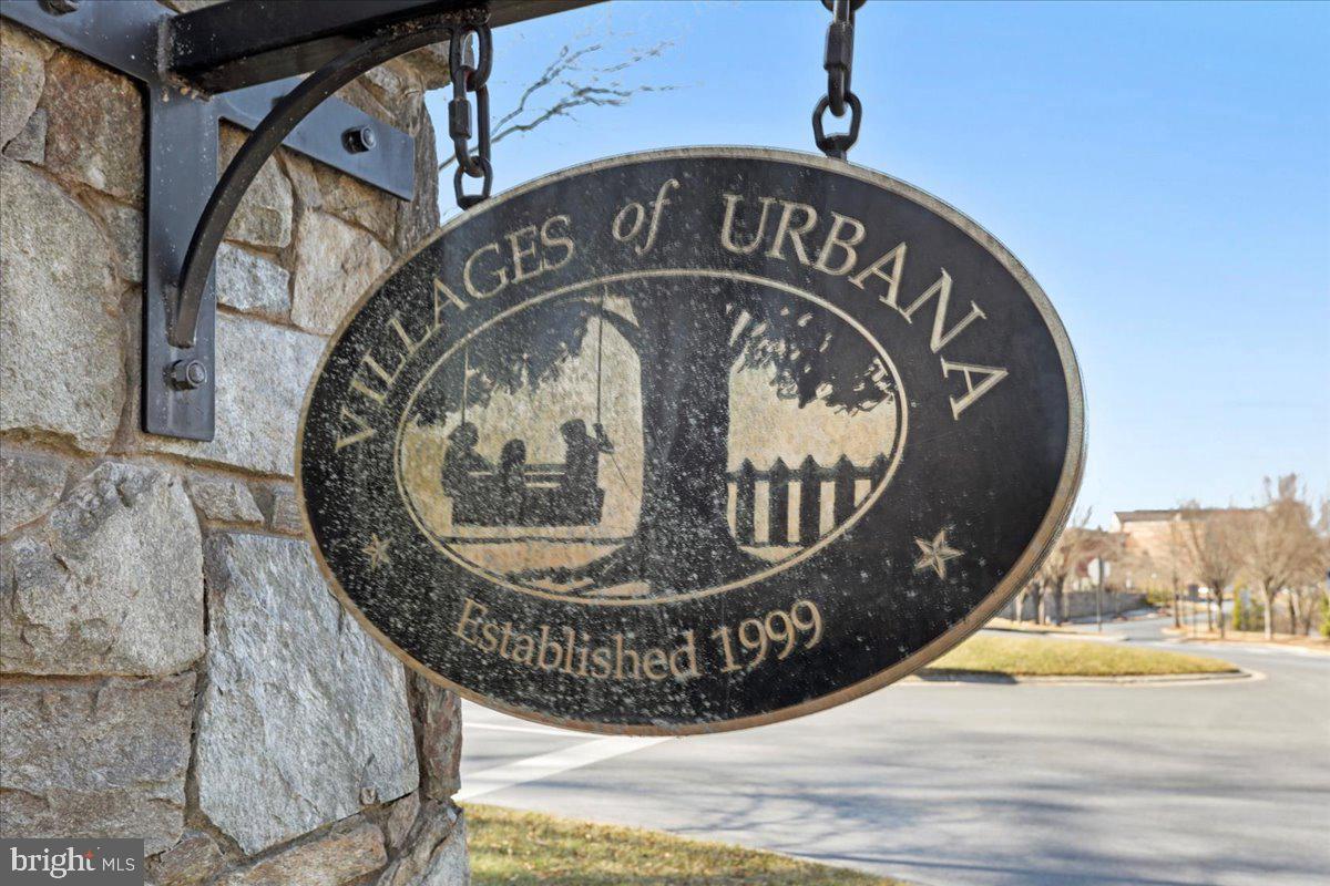 VILLAGES OF URBANA - Residential